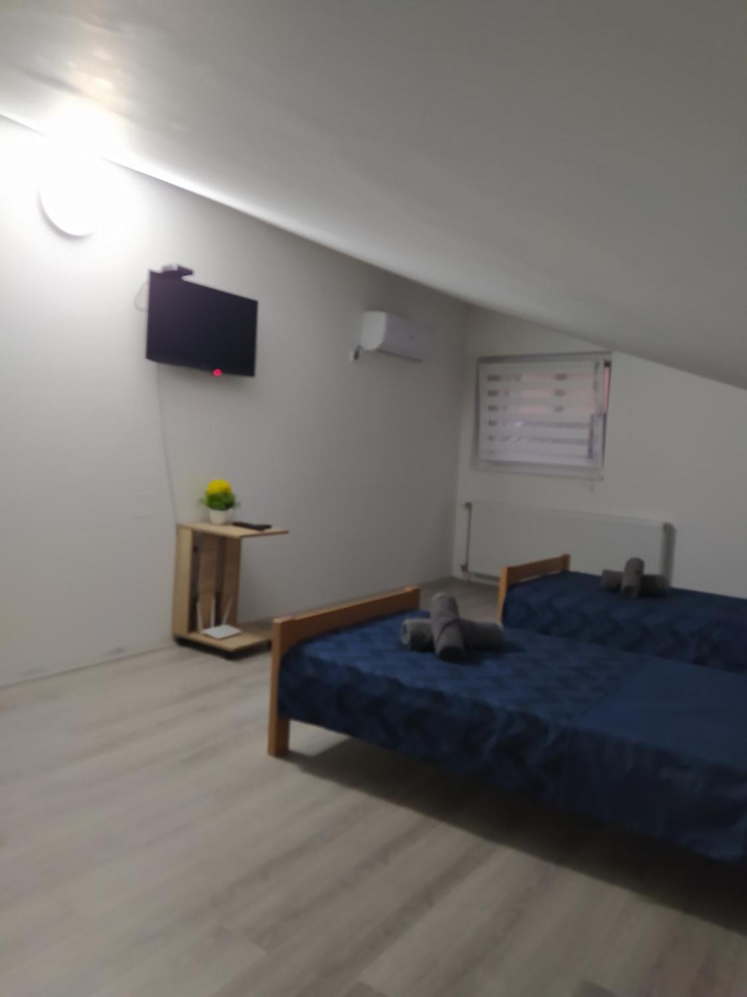 Apartamento Lotus House Zrenjanin Habitación foto