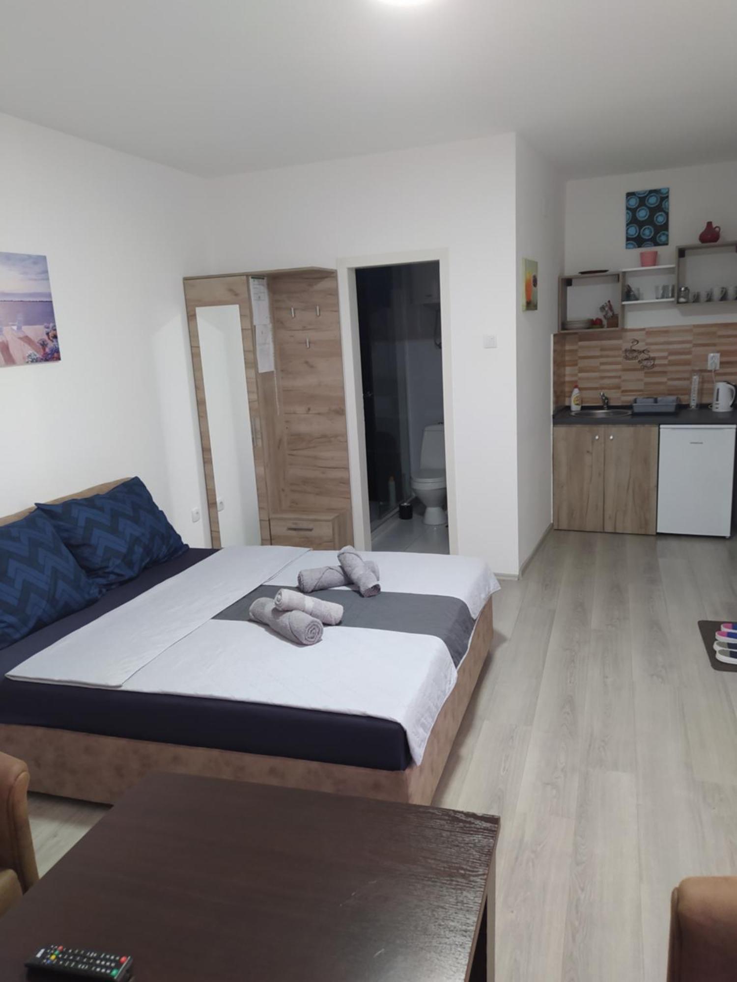 Apartamento Lotus House Zrenjanin Exterior foto